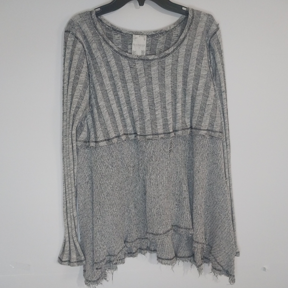 Chic Heather Y2K Women"s Gray Striped Long Sleeve Top Preppy Size Smal